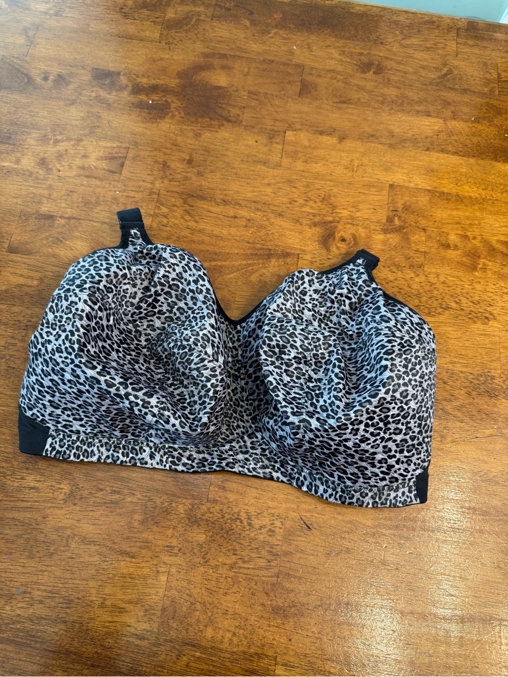 Goddess Celeste Wireless Bra 6114 Gray Leopard Full Figure Support Cup 42J